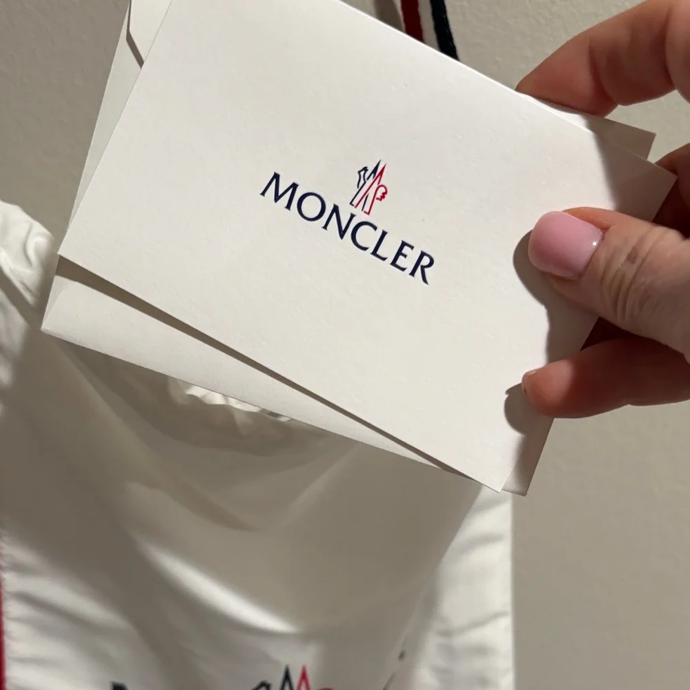 Moncler White Drawstring Bag with Red & Blue Strap - Authentic - Picture 6 of 12